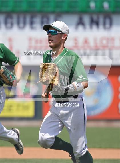 Thumbnail 2 in Manchester Essex vs. Tahanto Regional (MIAA Division 4 Final) photogallery.