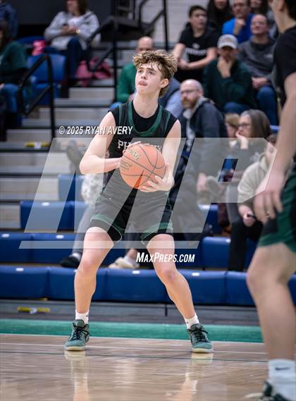 Thumbnail 3 in York vs Spruce Mountain (MPA Class B South Semifinal) photogallery.