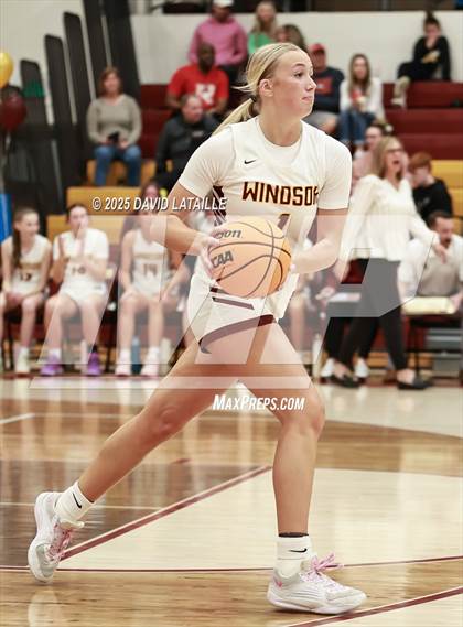 Thumbnail 3 in Severance vs. Windsor (CHSAA 5A Round 1) photogallery.