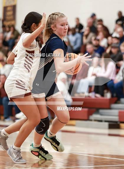 Thumbnail 2 in Severance vs. Windsor (CHSAA 5A Round 1) photogallery.