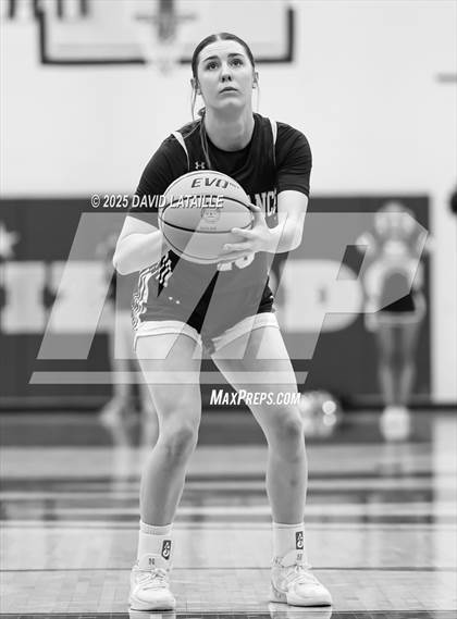 Thumbnail 2 in Severance vs. Windsor (CHSAA 5A Round 1) photogallery.