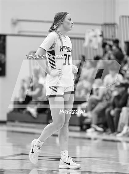 Thumbnail 3 in Severance vs. Windsor (CHSAA 5A Round 1) photogallery.