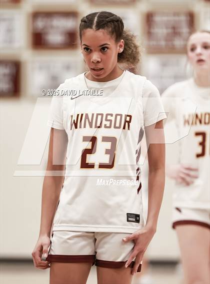 Thumbnail 2 in Severance vs. Windsor (CHSAA 5A Round 1) photogallery.
