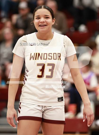 Thumbnail 2 in Severance vs. Windsor (CHSAA 5A Round 1) photogallery.
