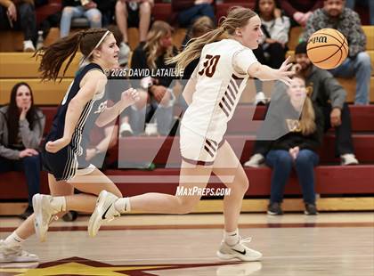 Thumbnail 2 in Severance vs. Windsor (CHSAA 5A Round 1) photogallery.