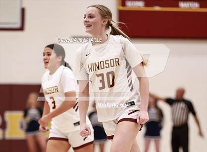 Thumbnail 3 in Severance vs. Windsor (CHSAA 5A Round 1) photogallery.