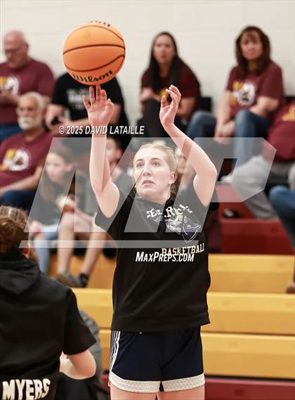 Thumbnail 3 in Severance vs. Windsor (CHSAA 5A Round 1) photogallery.