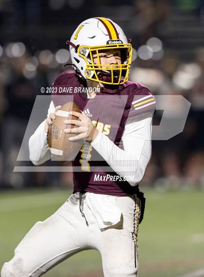 Thumbnail 1 in Huntington Beach @ Simi Valley (CIF SS D6 Semi Finals) photogallery.
