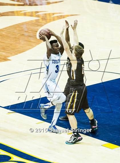 Thumbnail 2 in Crespi vs. Capital Christian (CIF State D4 Final) photogallery.
