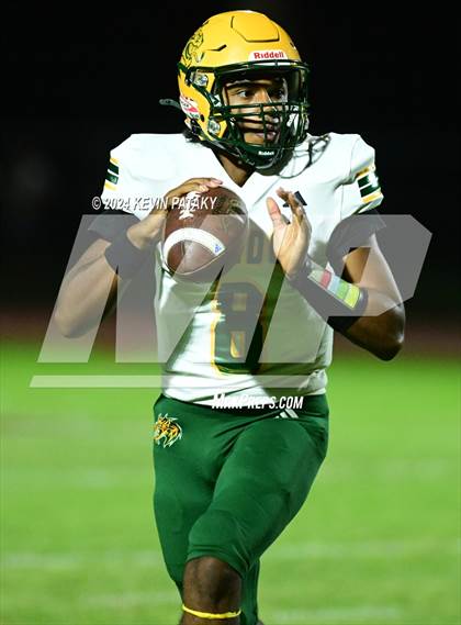 Thumbnail 3 in Hamden @ North Haven photogallery.
