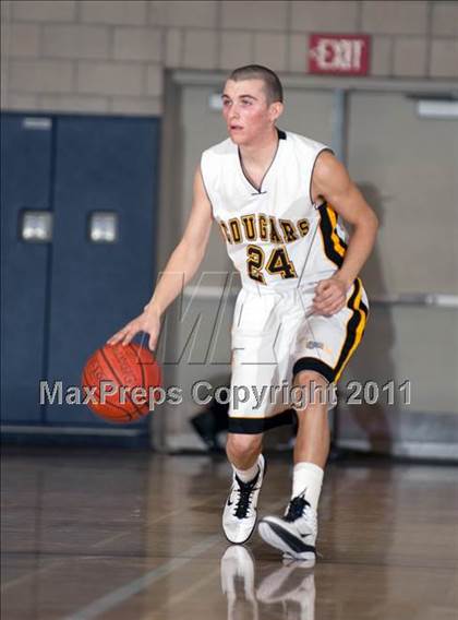 Thumbnail 2 in Etiwanda vs. Ventura (I have a Dream Classic) photogallery.