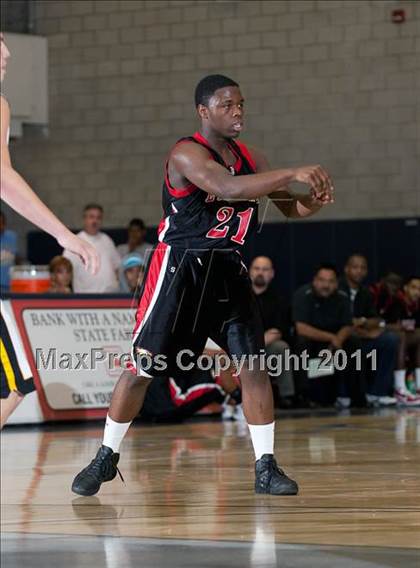 Thumbnail 2 in Etiwanda vs. Ventura (I have a Dream Classic) photogallery.