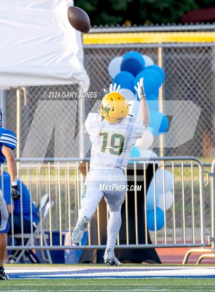 Thumbnail 3 in Bishop Manogue @ Rocklin photogallery.