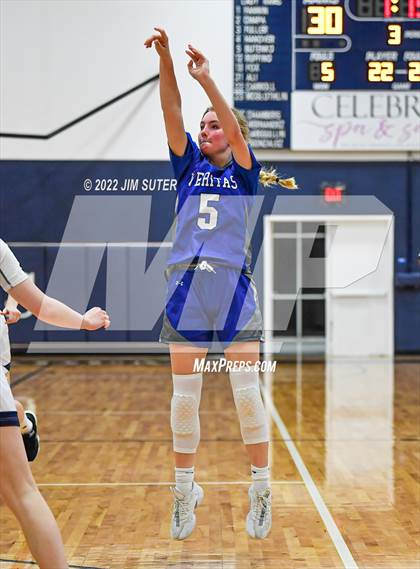 Thumbnail 2 in Allen Academy vs Veritas Academy photogallery.