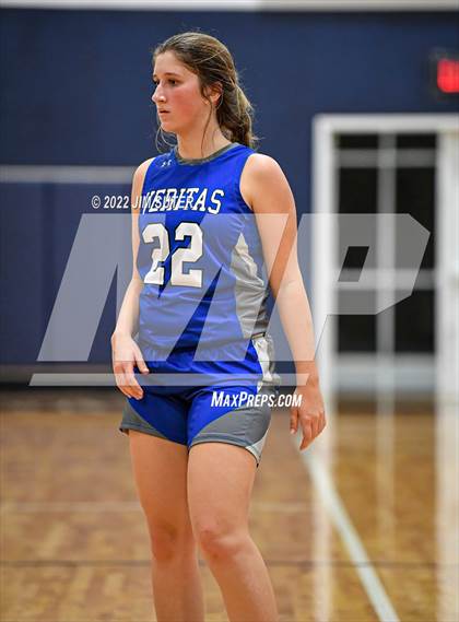 Thumbnail 1 in Allen Academy vs Veritas Academy photogallery.