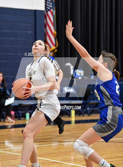 Thumbnail 1 in Allen Academy vs Veritas Academy photogallery.