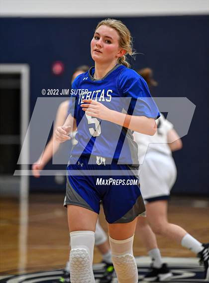 Thumbnail 2 in Allen Academy vs Veritas Academy photogallery.