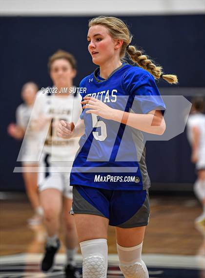 Thumbnail 2 in Allen Academy vs Veritas Academy photogallery.