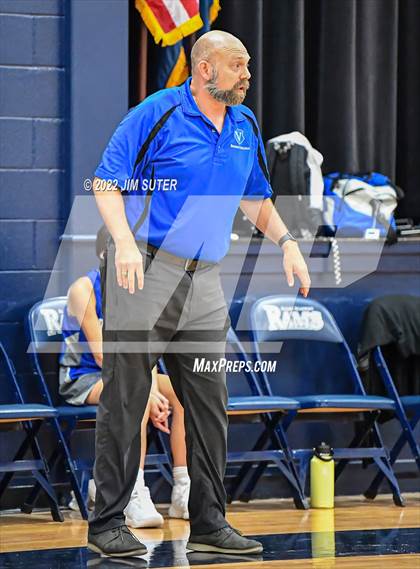 Thumbnail 3 in Allen Academy vs Veritas Academy photogallery.