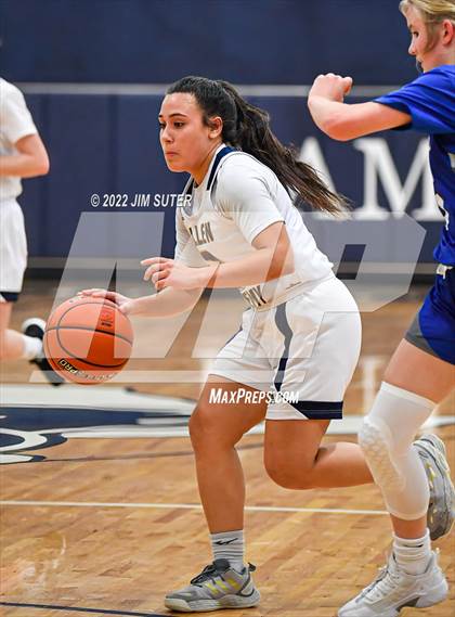 Thumbnail 1 in Allen Academy vs Veritas Academy photogallery.