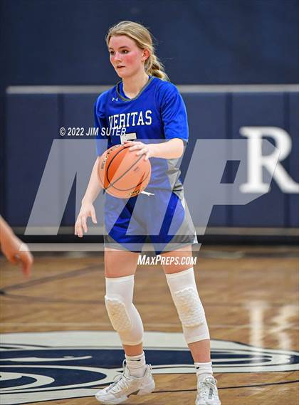 Thumbnail 1 in Allen Academy vs Veritas Academy photogallery.