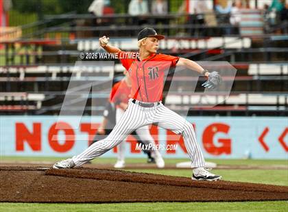 Thumbnail 2 in Ryle vs Dixie Heights (KHSAA 9th Region) photogallery.