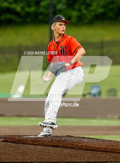 Thumbnail 1 in Ryle vs Dixie Heights (KHSAA 9th Region) photogallery.