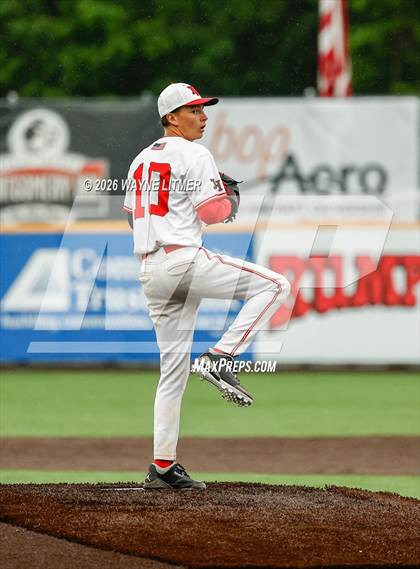 Thumbnail 1 in Ryle vs Dixie Heights (KHSAA 9th Region) photogallery.