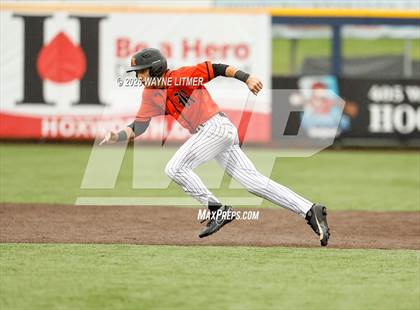 Thumbnail 2 in Ryle vs Dixie Heights (KHSAA 9th Region) photogallery.