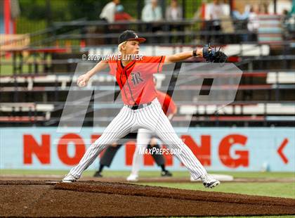Thumbnail 2 in Ryle vs Dixie Heights (KHSAA 9th Region) photogallery.