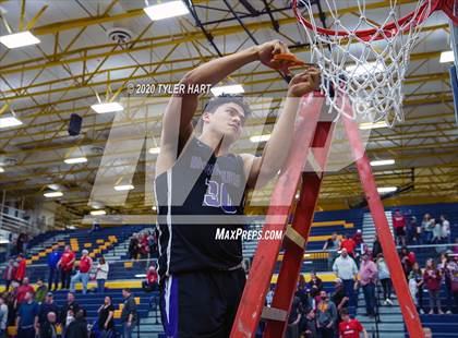 Thumbnail 3 in Brownsburg vs. Plainfield (IHSAA 4A Sectional Championship) photogallery.