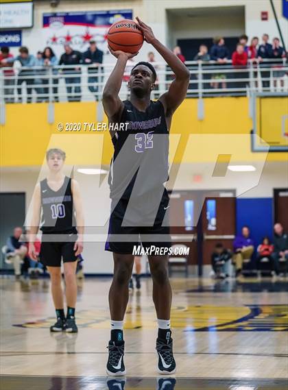 Thumbnail 1 in Brownsburg vs. Plainfield (IHSAA 4A Sectional Championship) photogallery.