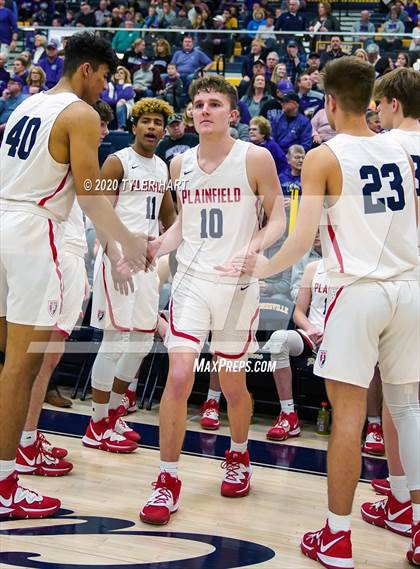 Thumbnail 1 in Brownsburg vs. Plainfield (IHSAA 4A Sectional Championship) photogallery.
