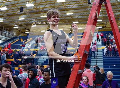 Thumbnail 3 in Brownsburg vs. Plainfield (IHSAA 4A Sectional Championship) photogallery.