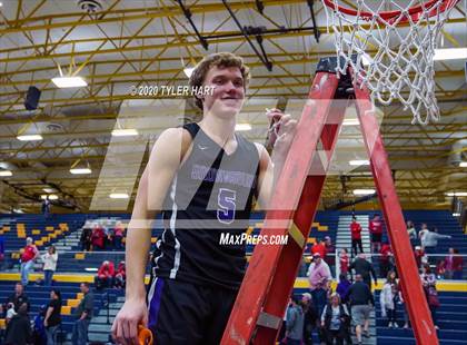 Thumbnail 3 in Brownsburg vs. Plainfield (IHSAA 4A Sectional Championship) photogallery.