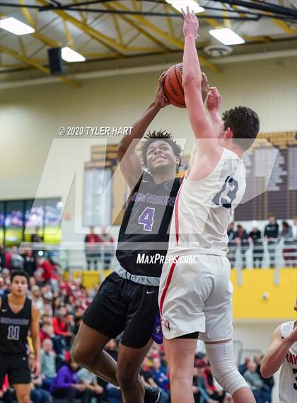 Thumbnail 1 in Brownsburg vs. Plainfield (IHSAA 4A Sectional Championship) photogallery.