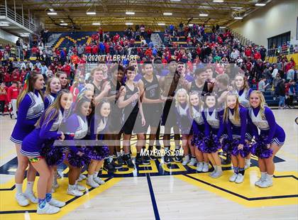 Thumbnail 2 in Brownsburg vs. Plainfield (IHSAA 4A Sectional Championship) photogallery.