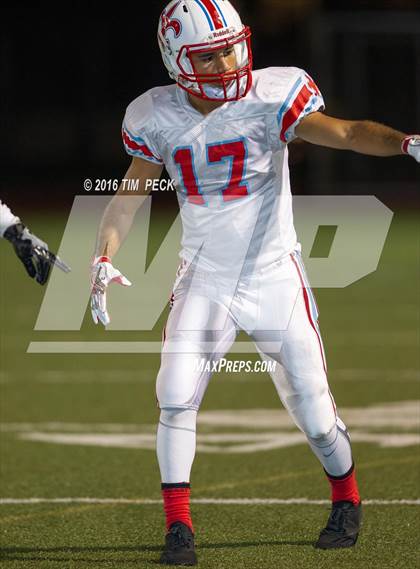 Thumbnail 3 in Calvary Chapel vs. Santa Ana photogallery.