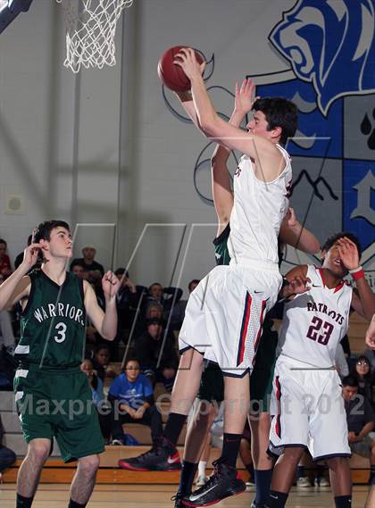 Thumbnail 2 in Brethren Christian vs Viewpoint (MaxPreps Holiday Classic) photogallery.