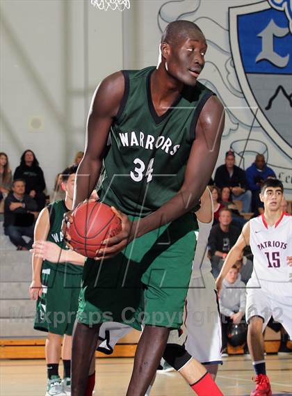 Thumbnail 3 in Brethren Christian vs Viewpoint (MaxPreps Holiday Classic) photogallery.