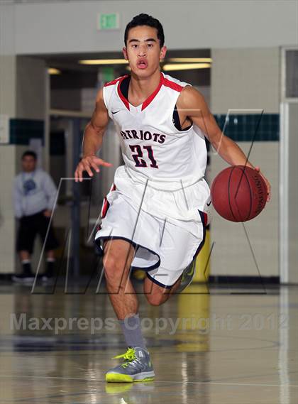 Thumbnail 3 in Brethren Christian vs Viewpoint (MaxPreps Holiday Classic) photogallery.
