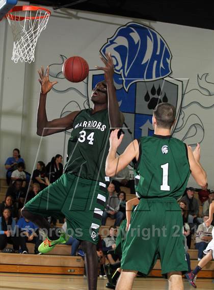 Thumbnail 3 in Brethren Christian vs Viewpoint (MaxPreps Holiday Classic) photogallery.