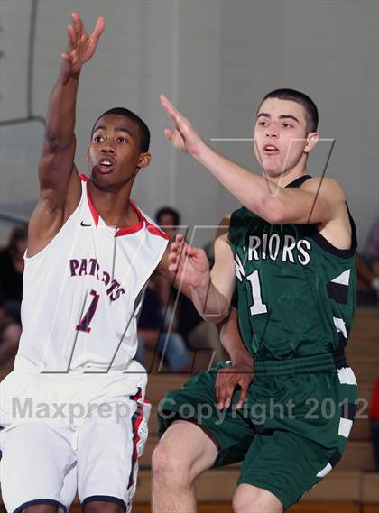 Thumbnail 1 in Brethren Christian vs Viewpoint (MaxPreps Holiday Classic) photogallery.