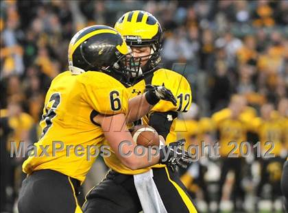 Thumbnail 3 in Del Oro vs. Helix (CIF State D2 Final) photogallery.