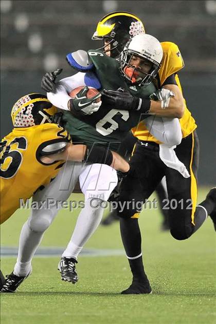 Thumbnail 1 in Del Oro vs. Helix (CIF State D2 Final) photogallery.