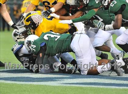 Thumbnail 1 in Del Oro vs. Helix (CIF State D2 Final) photogallery.