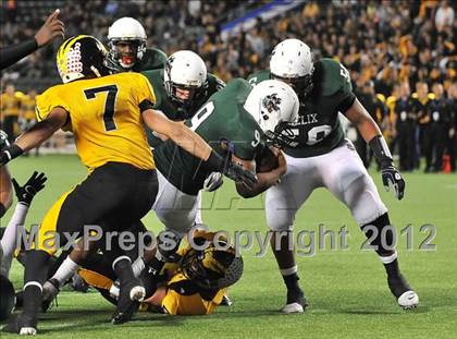 Thumbnail 1 in Del Oro vs. Helix (CIF State D2 Final) photogallery.