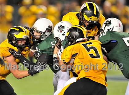 Thumbnail 1 in Del Oro vs. Helix (CIF State D2 Final) photogallery.