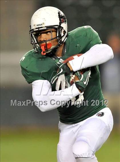 Thumbnail 3 in Del Oro vs. Helix (CIF State D2 Final) photogallery.