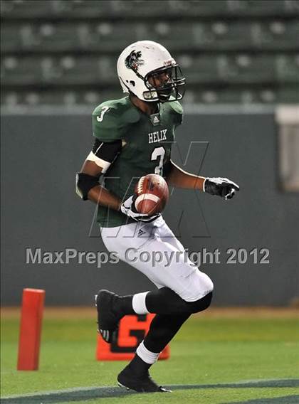 Thumbnail 1 in Del Oro vs. Helix (CIF State D2 Final) photogallery.